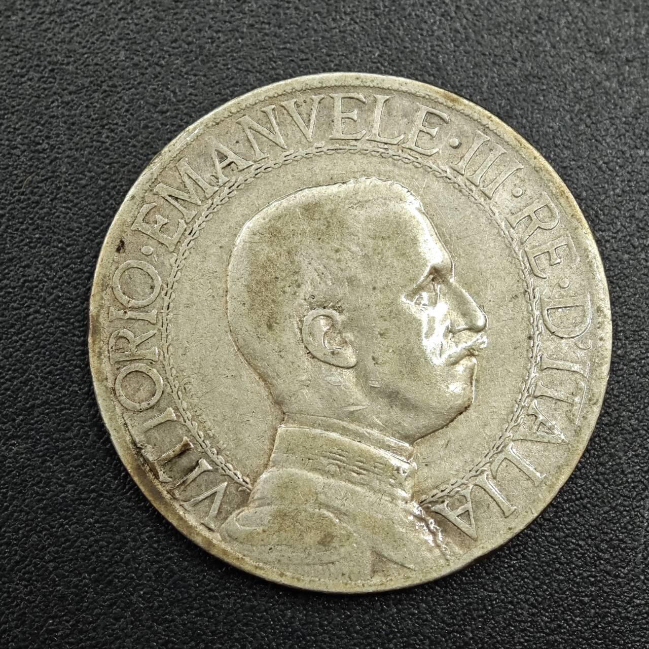 【淘币小摊】实时拍第七百八十七拍   银币套币场   满百包邮可预留二周 每周一统一发货   意大利1913年马车1里拉银币有清漆保护