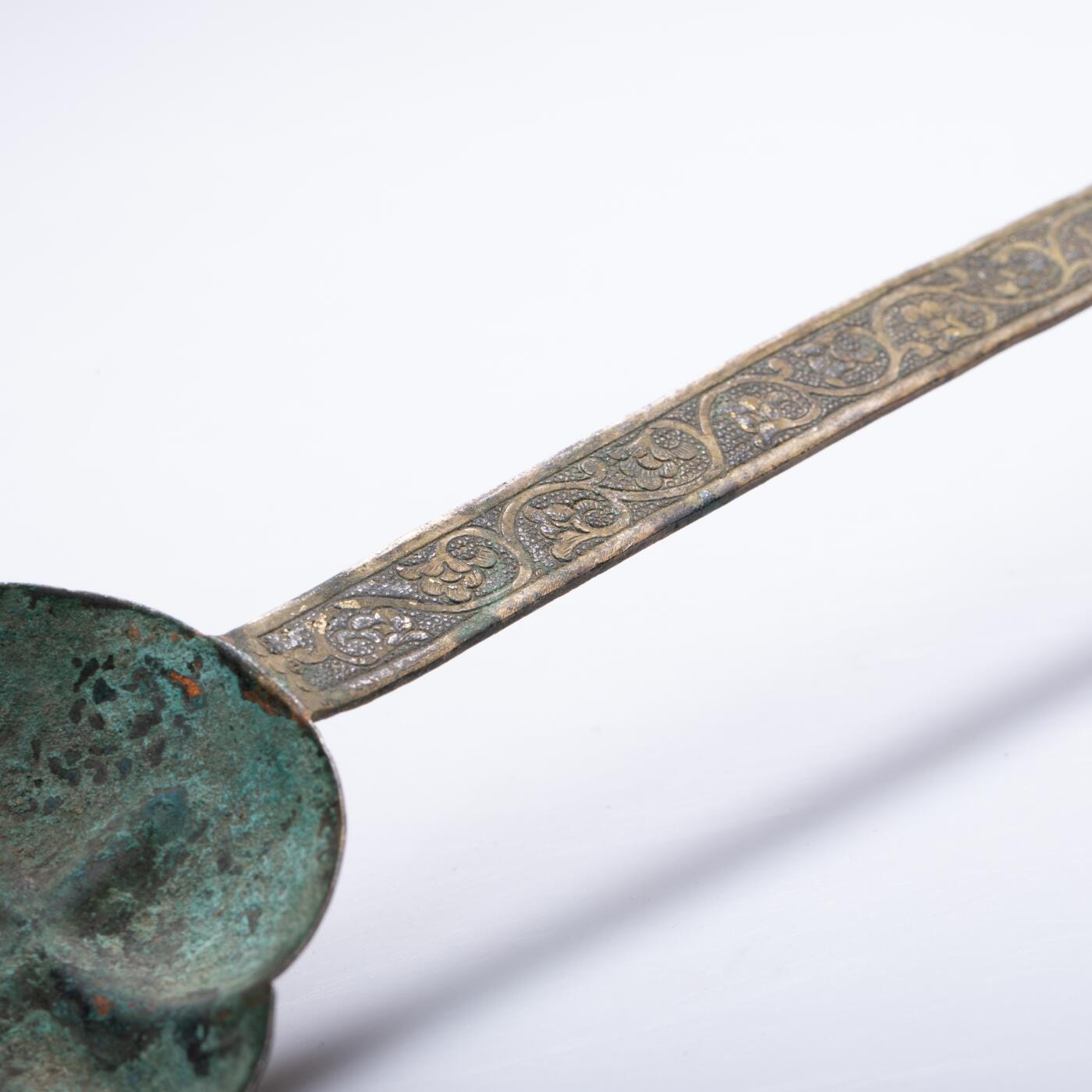 日本大阪雅和auction 2025金秋競賣會第一期 唐 鎏金勺 尺寸:L:15.5cm