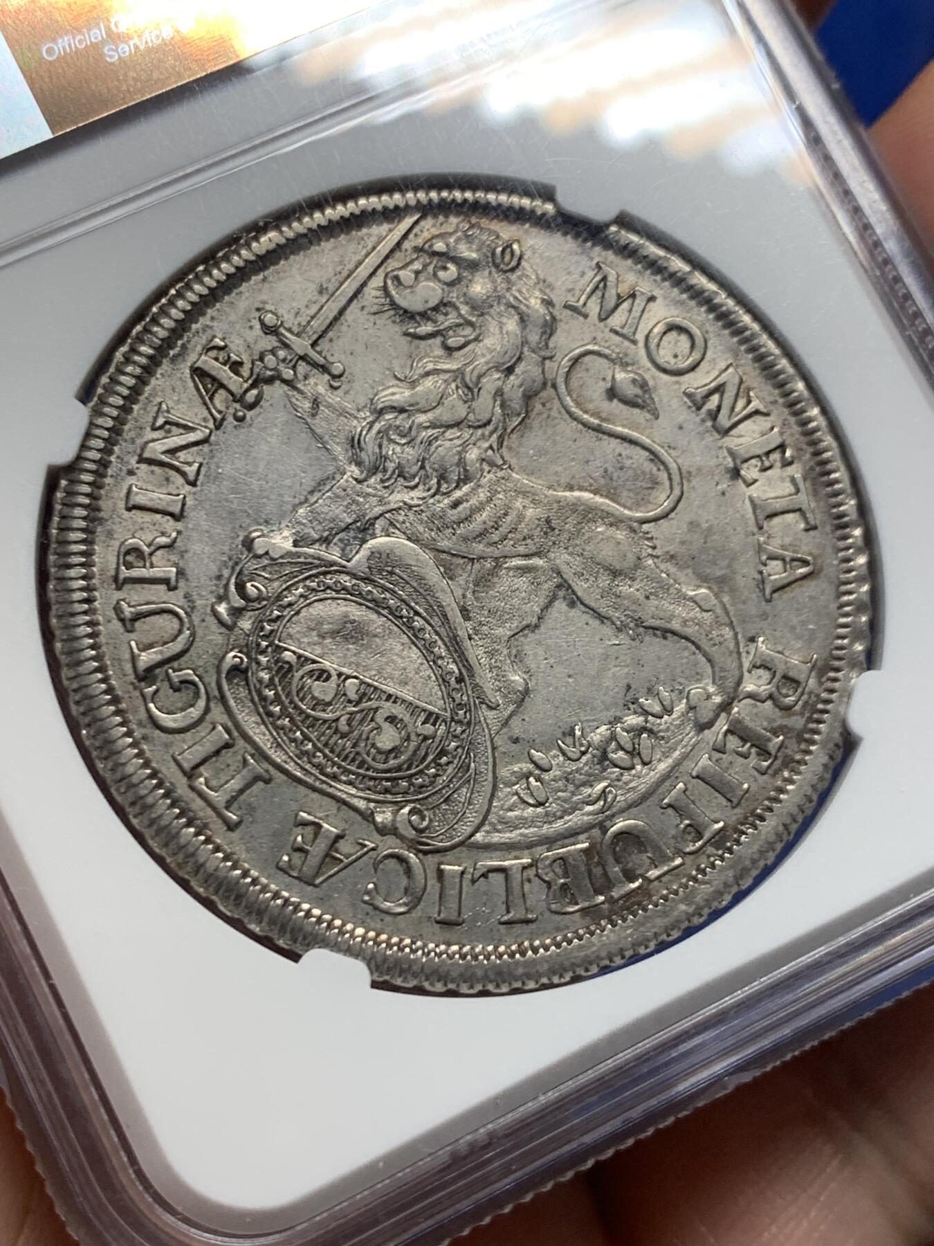 《竞宝斋》第435场 周日，周一2场连拍 （全场包邮） NGC AU55 瑞士1753年苏黎世城市景观泰勒，正面以俯视的视角展示了18世纪苏黎世的城市景观，细节出众，背面是威武的持剑狮子，季军分，更高分仅2枚，深打状态，值得珍藏