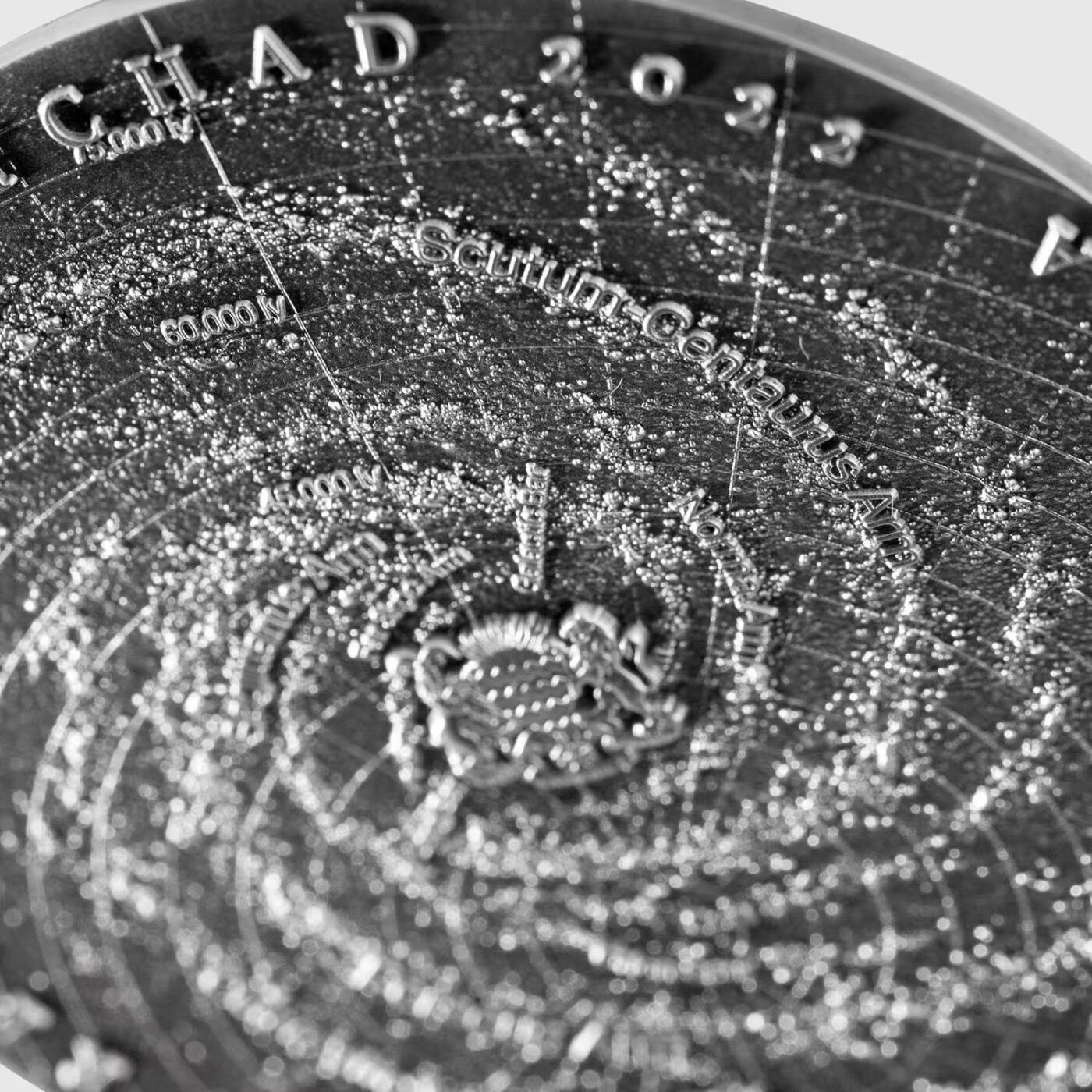 银河系 Milky Way  2022乍得发行 面值：10000中非法郎 材质：2oz银 发行量：500枚 直径：60mm  