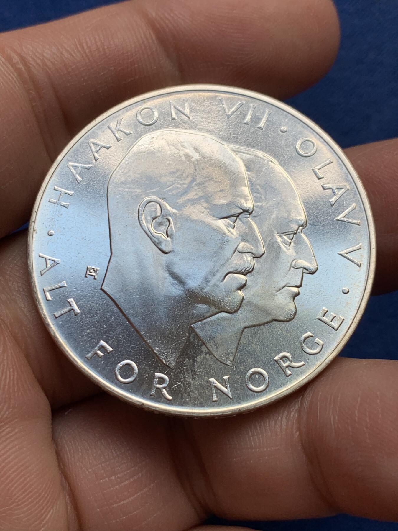 《竞宝斋》第435场 周日，周一2场连拍 （全场包邮） 挪威1970年纪念二战胜利25周年25克朗大银币