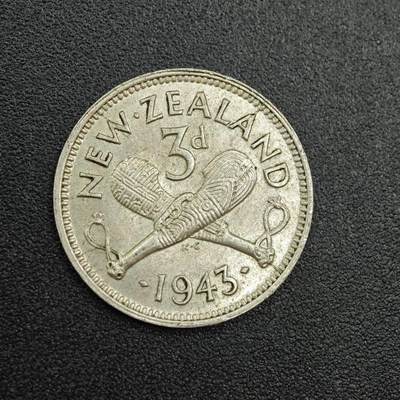 【淘币小摊】实时拍第七百八十八拍   散币小银币场   满百包邮可预留二周 每周一统一发货   - 新西兰1943年乔治六世3便士银币