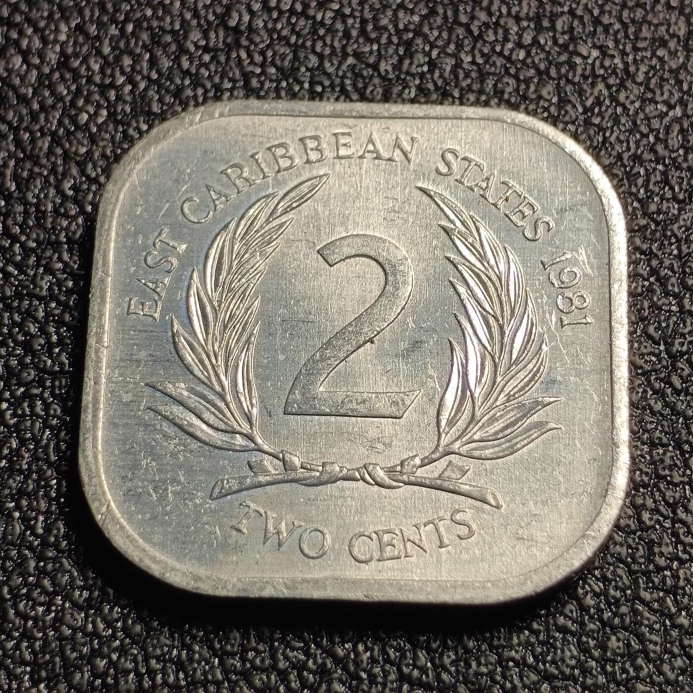 泉币菌-第127场-精品福利场(115场之后的本周末发货，感谢理解) 原光美品 方形币 英属东加勒比1981年2分铝制硬币 女王 18.3毫米 1克