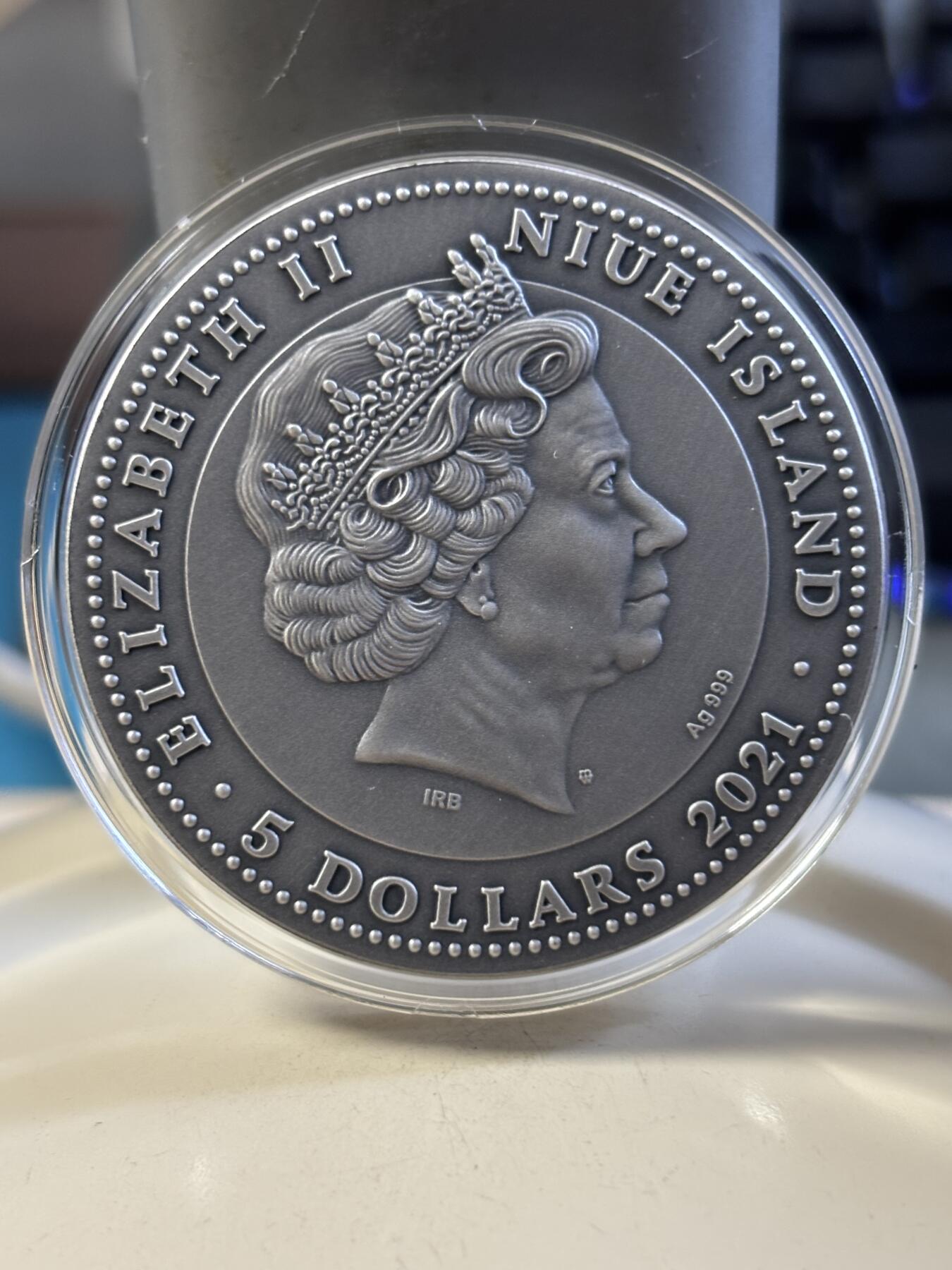 第181期拍卖 纽埃2021年曼陀罗艺术老虎2盎司高浮雕仿古银币，999银，发行量500枚