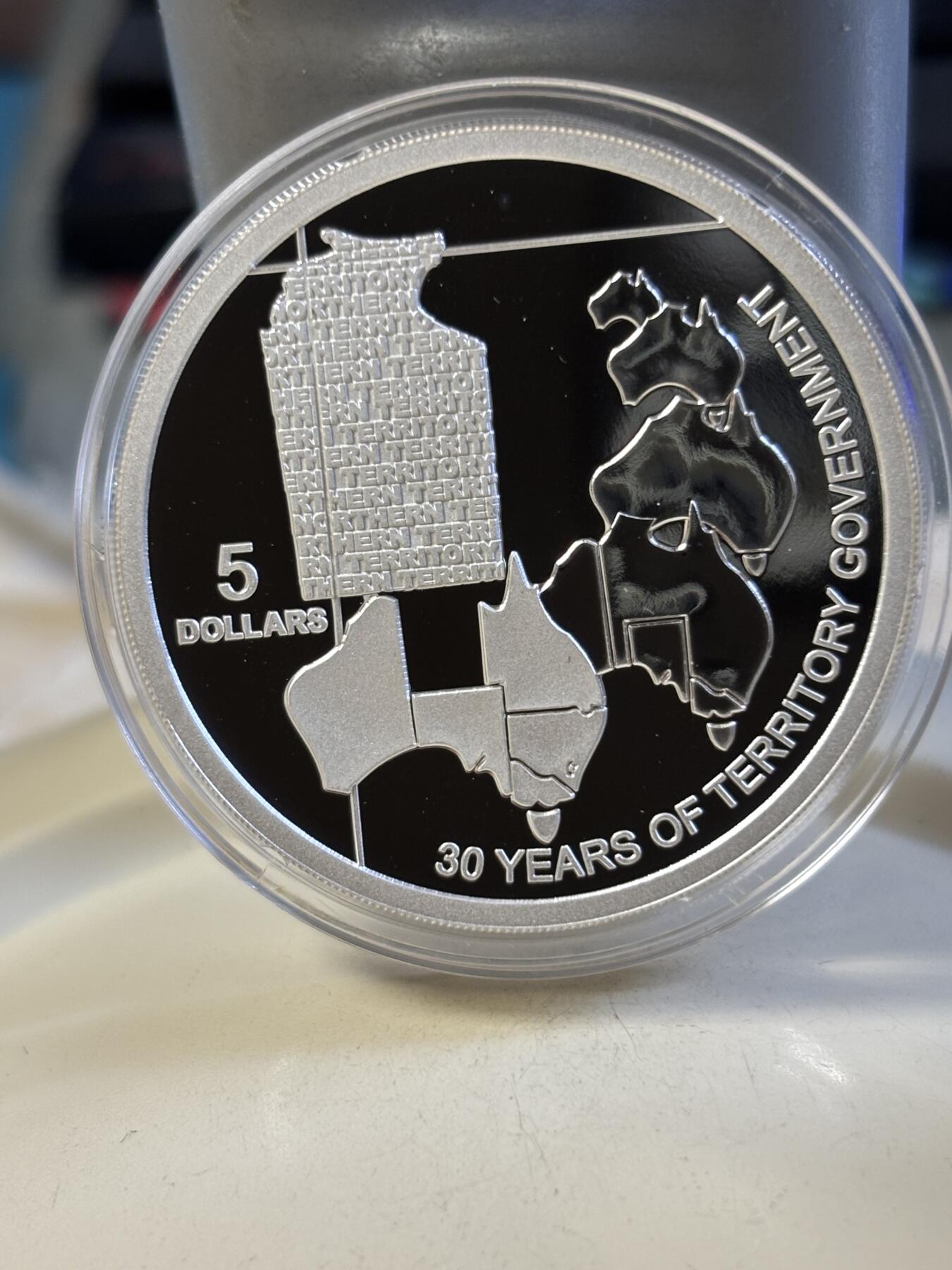 第181期拍卖 澳大利亚2008年北领地地图30周年36.31克纪念银币，999银，发行12500枚