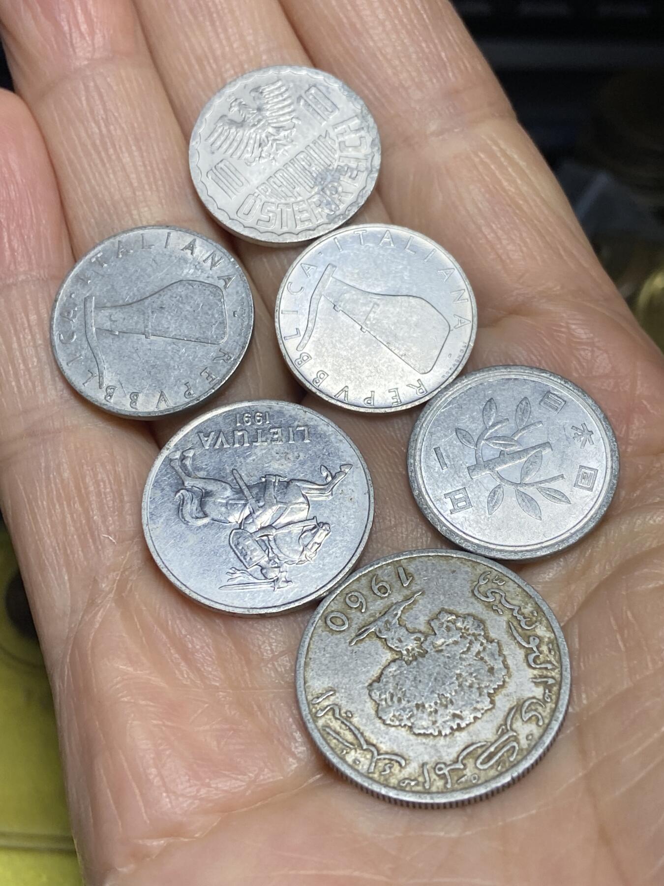 2025年第一百二十二场(总第一百四十八场）外国好品散币(免佣金) 散币6枚：立陶宛🇱🇹1991年2分，意大利🇮🇹1952年55年5分，奥地利🇦🇹1990年10格罗申，日本🇯🇵昭和50年1円，突尼斯🇹🇳1960年5米利姆