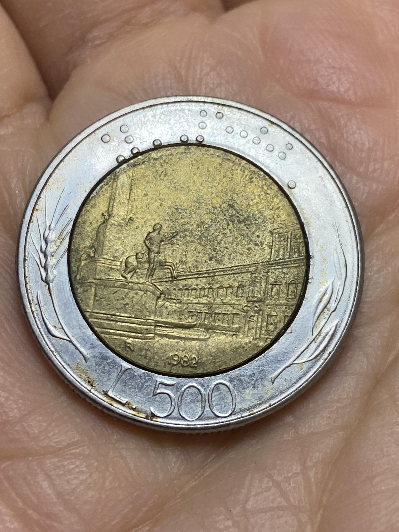 2025年第一百二十三场(总第一百四十九场）外国好品散币(免佣金)