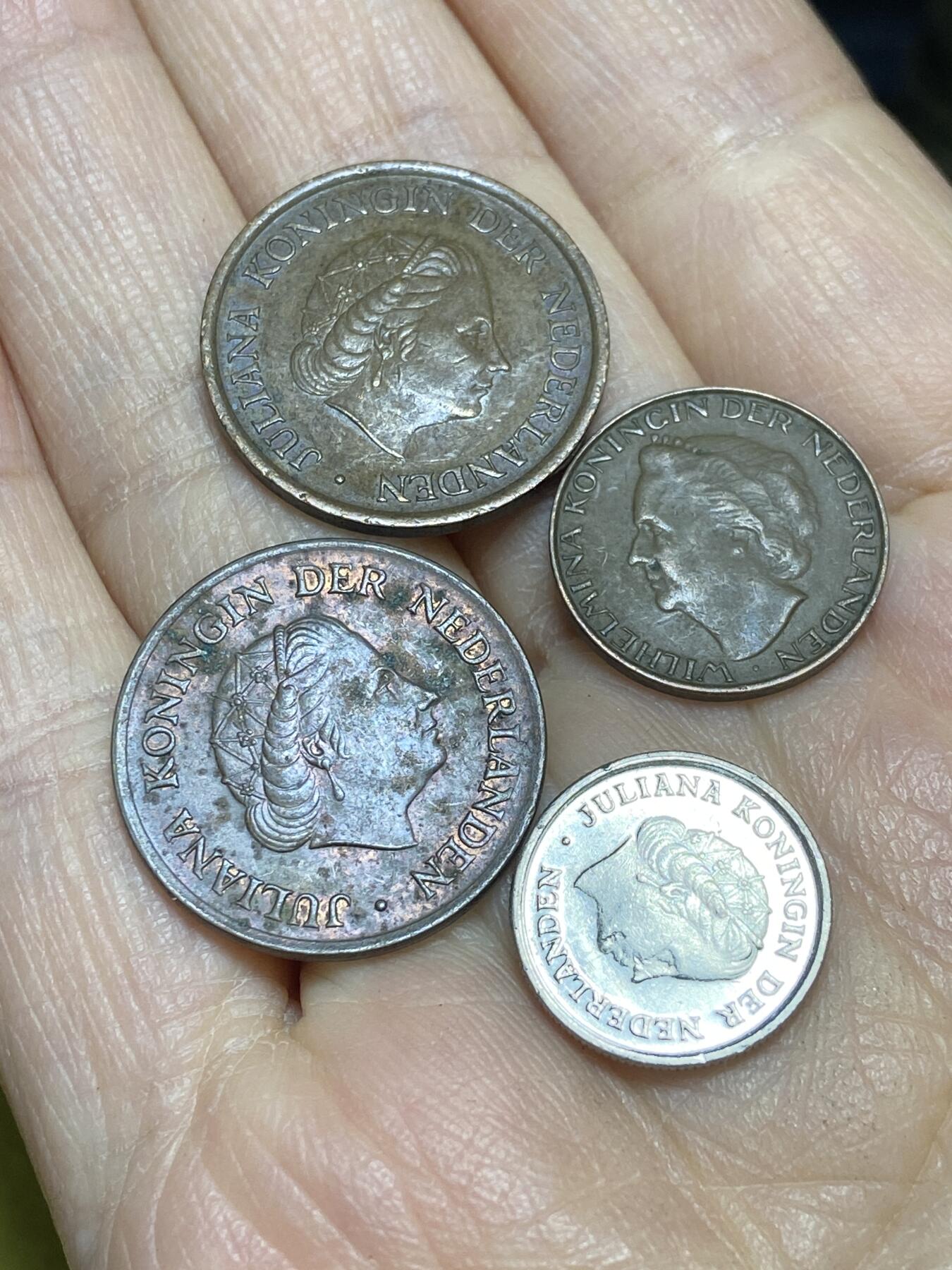 2025年第一百二十三场(总第一百四十九场）外国好品散币(免佣金)