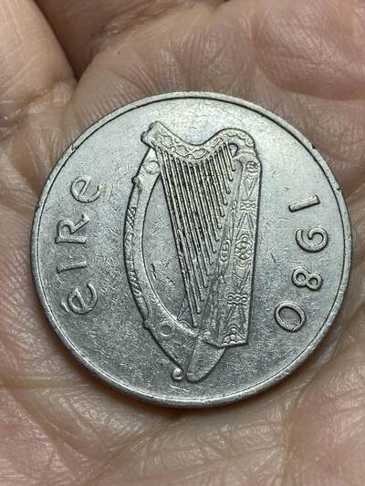2025年第一百二十三场(总第一百四十九场）外国好品散币(免佣金) 爱尔兰🇮🇪1980年10便士(共和国时期第二套第一版)