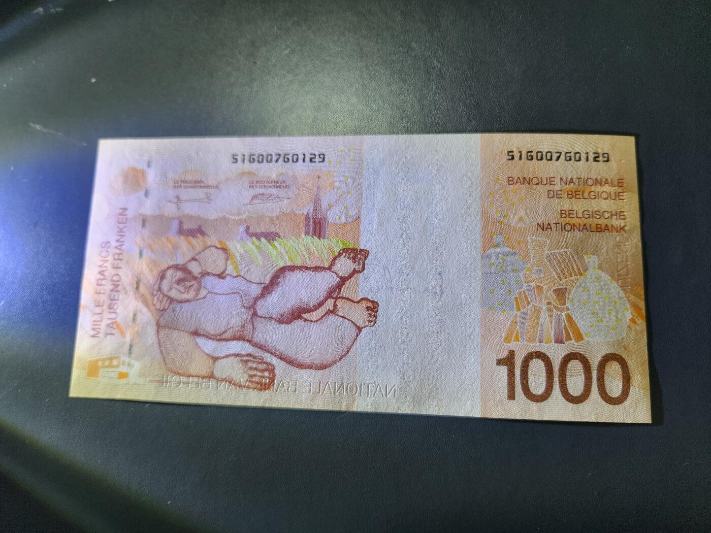 11月5号晚上8点 外国纸币自动截拍第51场 比利时1000近新