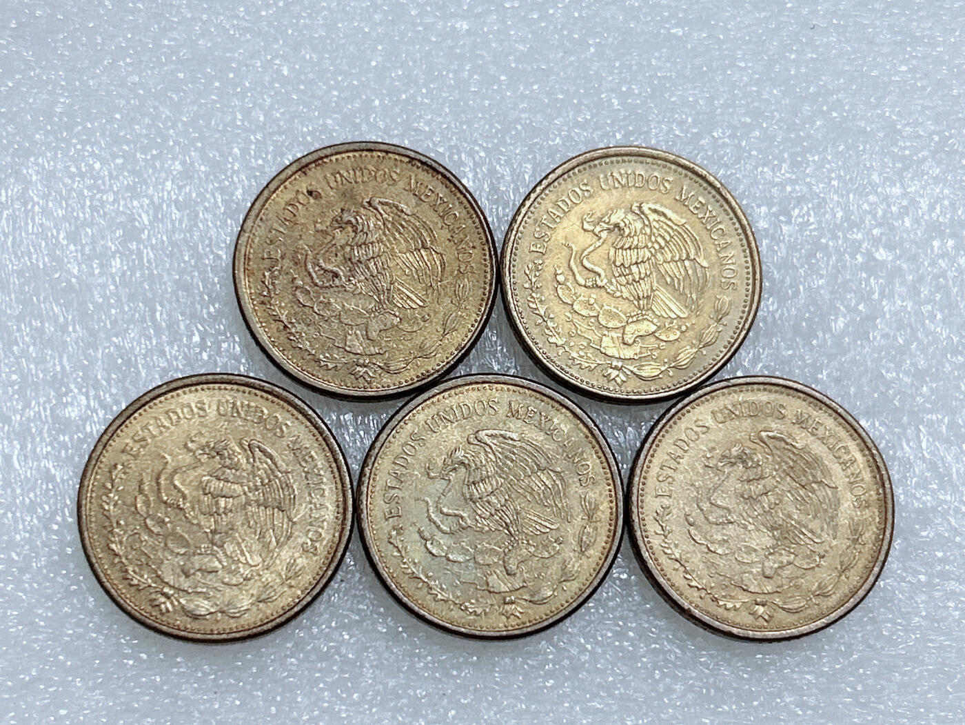 第一海外回流一元起拍收藏 散集专场  第261期 墨西哥100比索黄铜币 5枚 带光品