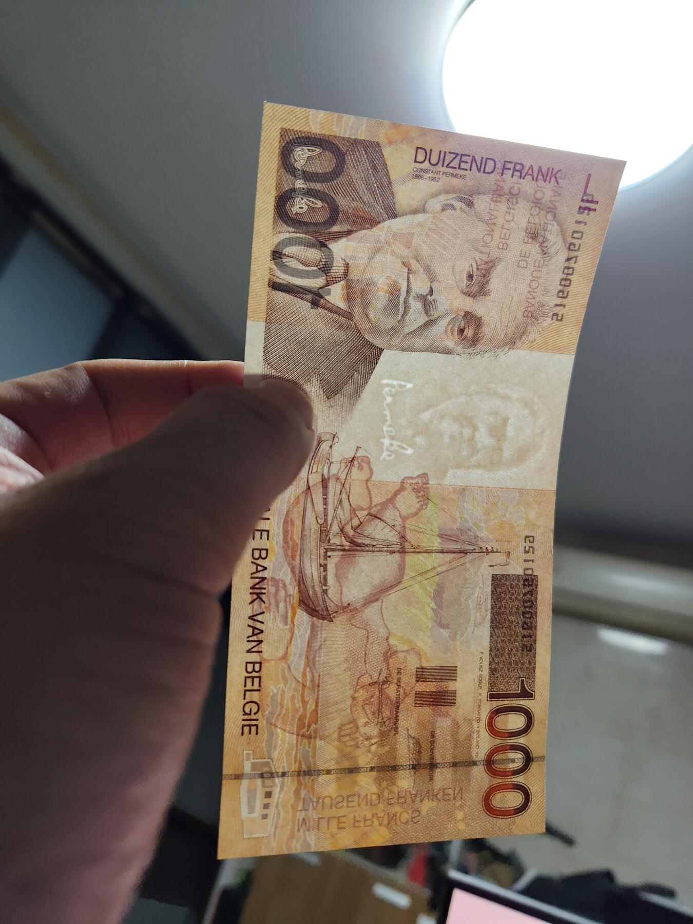 11月5号晚上8点 外国纸币自动截拍第51场 比利时1000近新