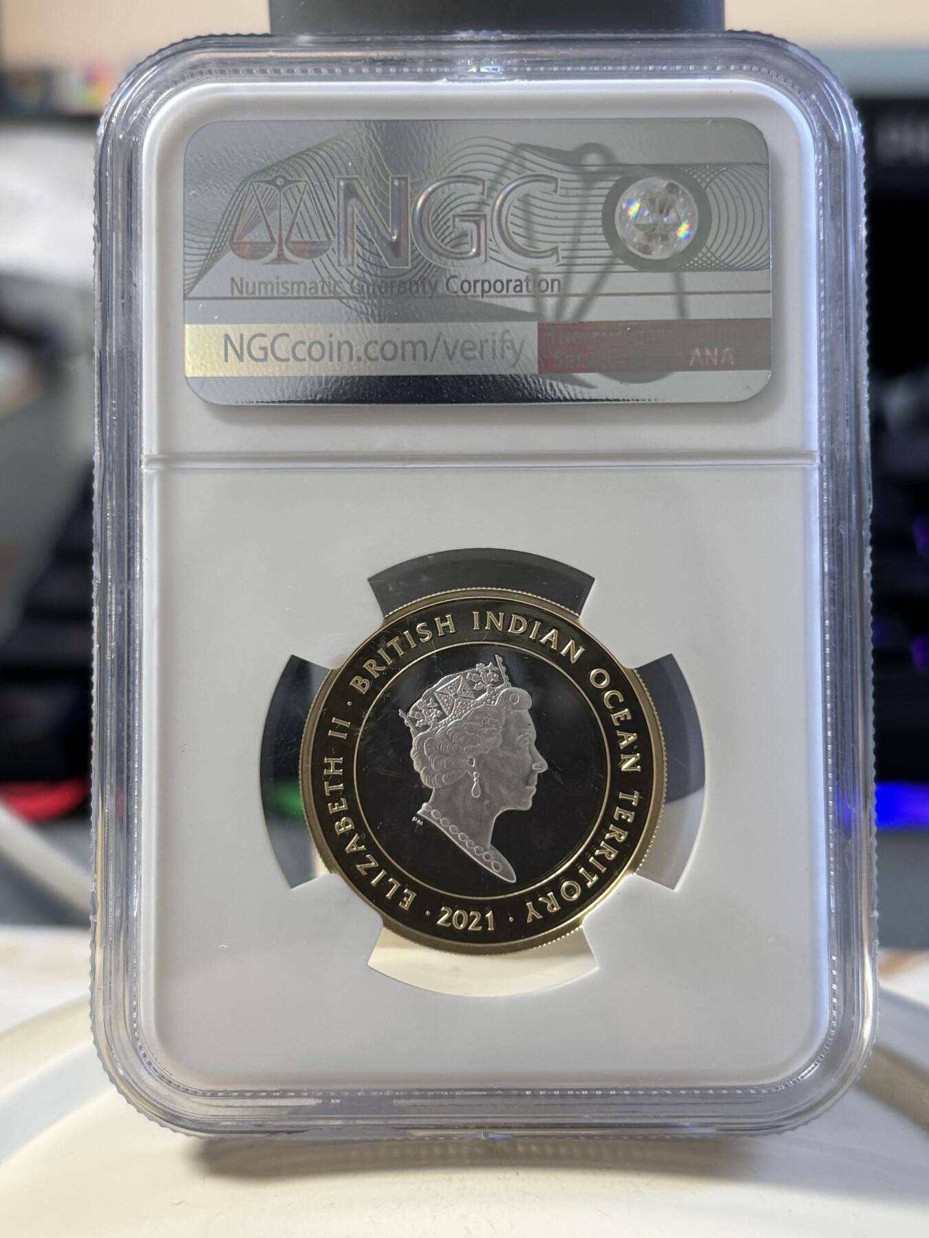 第181期拍卖 英属印度洋领地2021年女王神兽耶鲁山羊双色纪念银币NGC-PF69首期无原盒证书，12克，发行量475枚