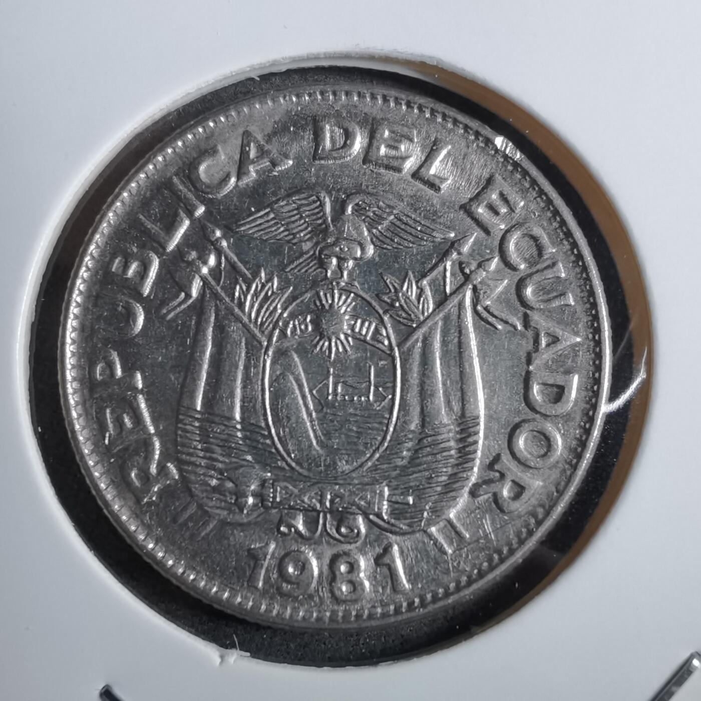 沼泽如烟--第892场 厄瓜多尔1981年1苏克雷