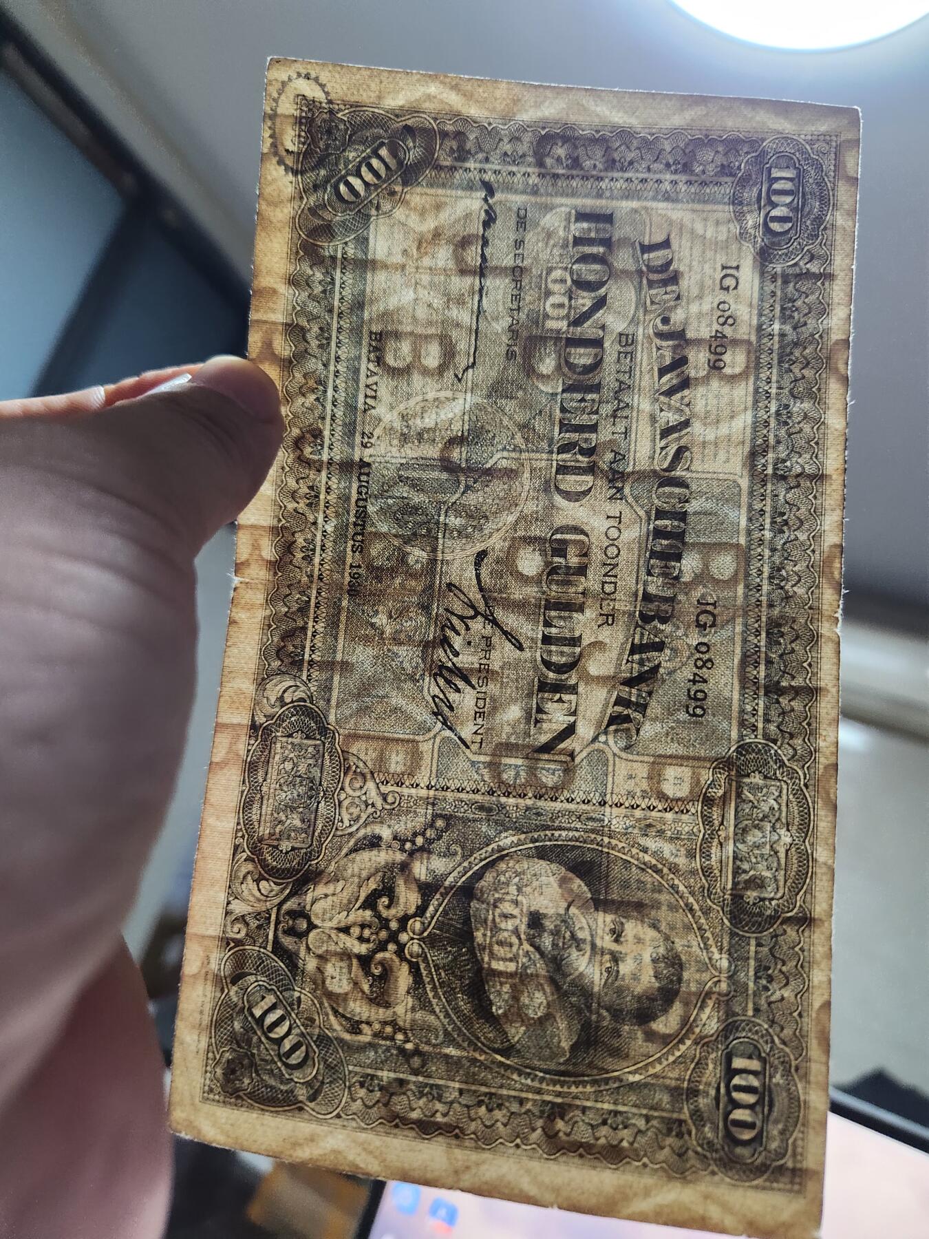 11月7号晚上8点 外国纸币自动截拍第51场 荷属东印度 100盾 1930年 原票