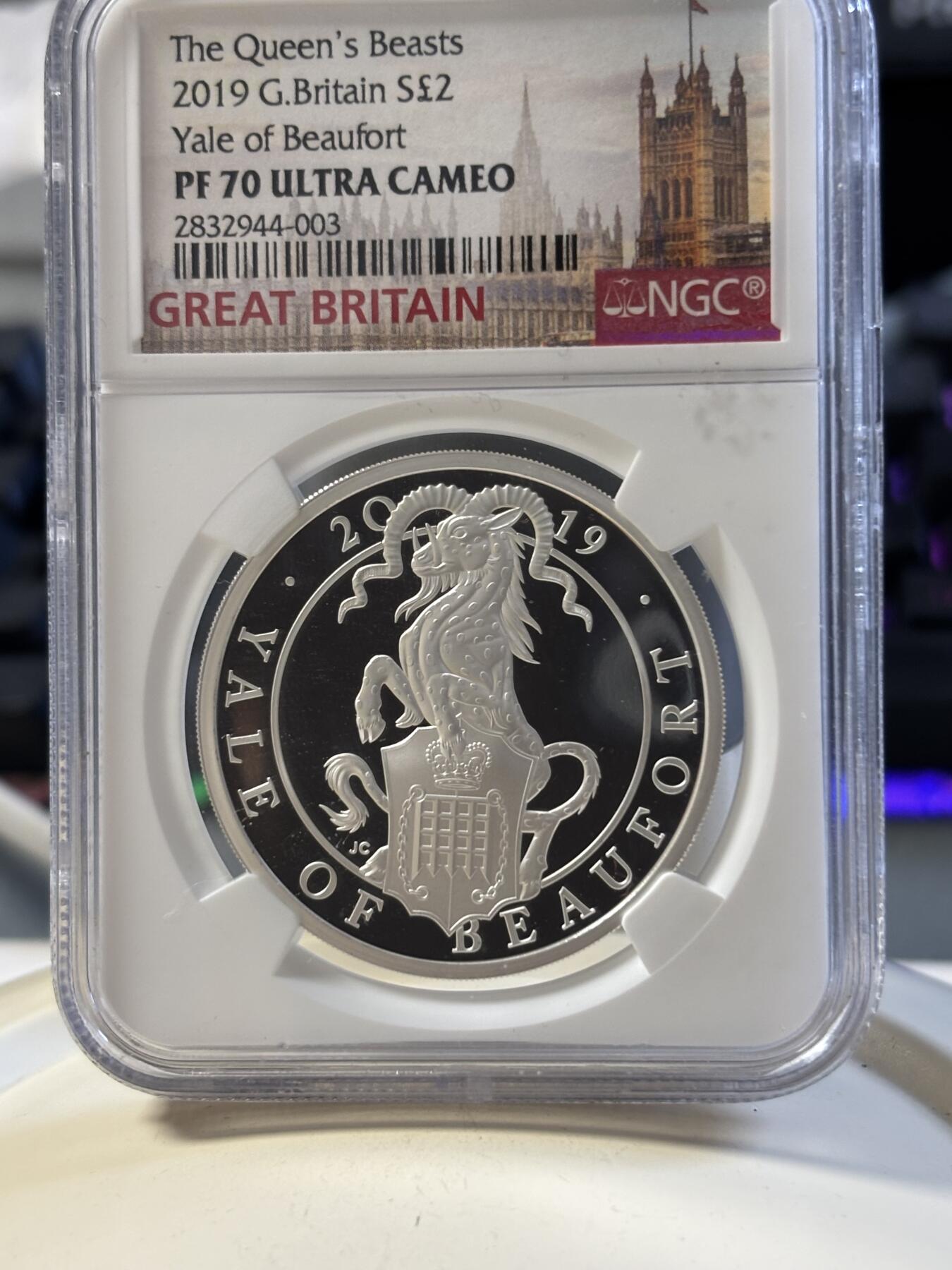 第181期拍卖 英国2019年神兽系列博福特耶鲁山羊银币NGC-PF70特殊便签，999银，发行4360枚