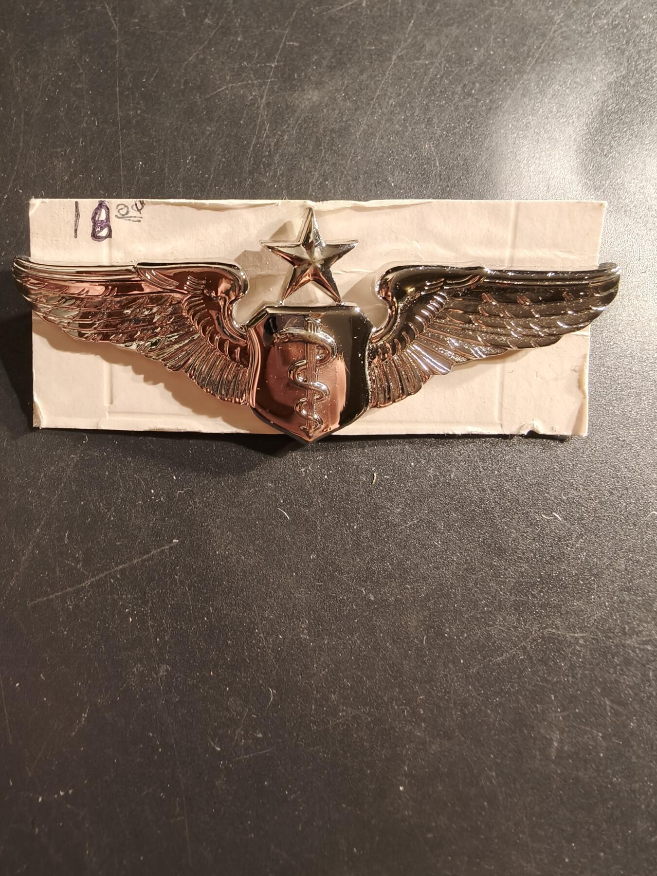 老王徽章第161期 美国空军军医中级技能章     3英寸