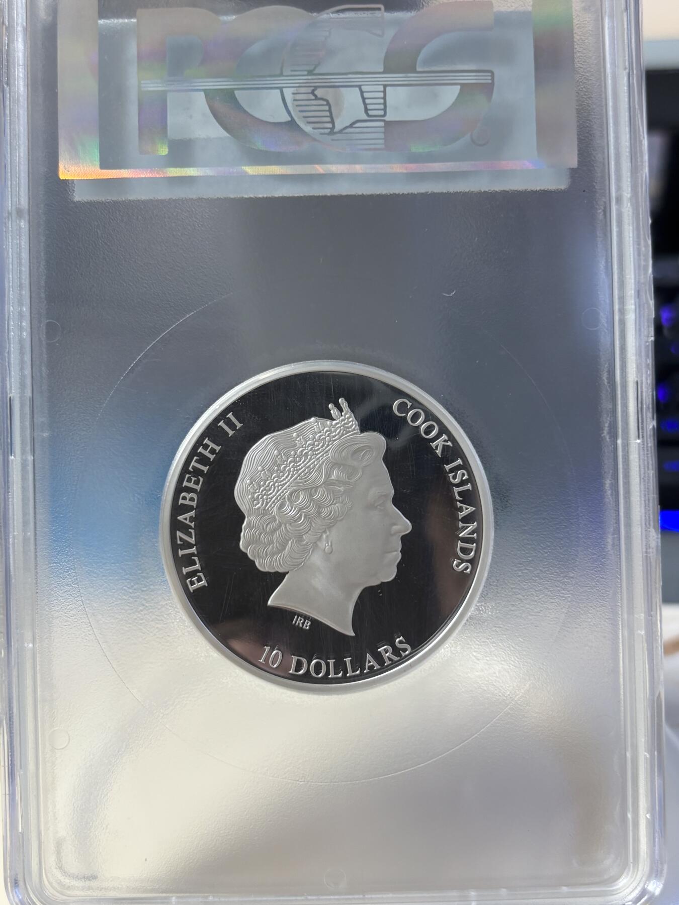 第181期拍卖 库克2016年人类里程碑镶微型迷宫纪念银币PCGS-PR69，999银，50克，发行量999枚，评级盒有裂痕