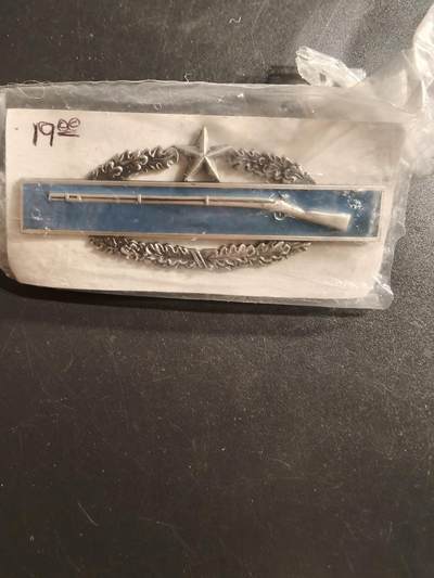 老王徽章第161期 - 美国战斗步兵技能章    2次获得    原封包装