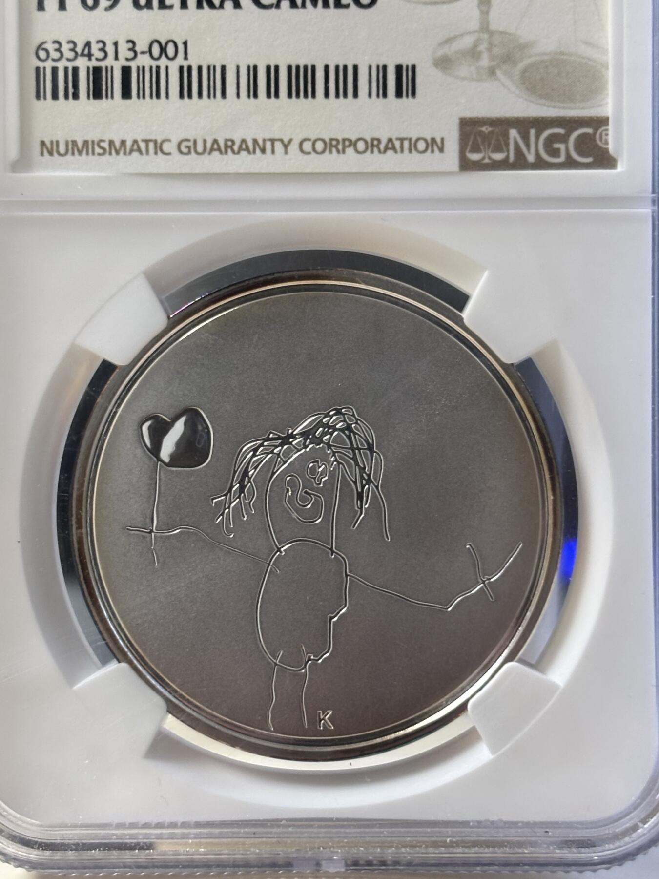 第181期拍卖 芬兰2017年妈妈的爱献给母亲的礼物银币NGC-PF69，925银，25.5克，发行量5000枚