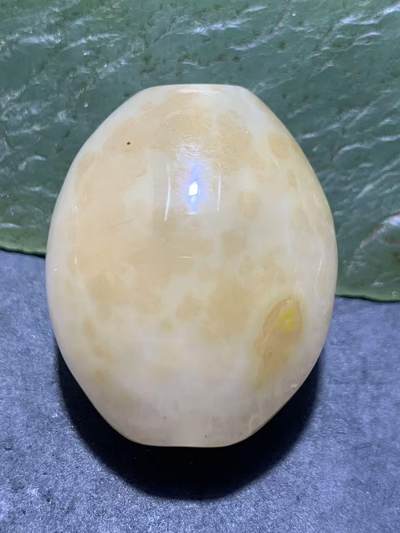 精美冰飘鸡油黄战国红玛瑙随形大勒子一颗 - 精美冰飘鸡油黄战国红玛瑙随形大勒子一颗