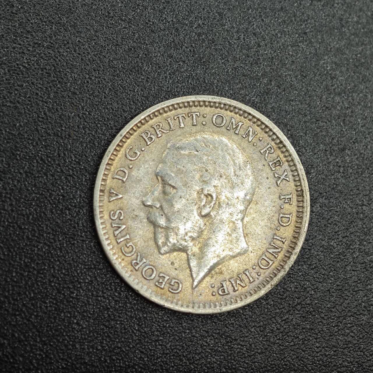 【淘币小摊】实时拍第七百八十八拍   散币小银币场   满百包邮可预留二周 每周一统一发货   英国1932年乔治五世3便士银币