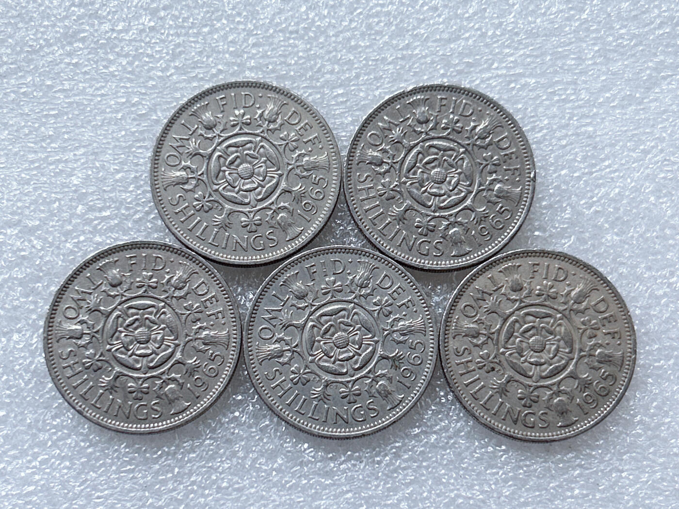第一海外回流一元起拍收藏 散集专场  第261期 英国1965年2先令硬币 5枚