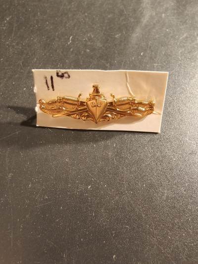 老王徽章第161期 - 美国海军水面作战证章     晚礼服尺寸1.75英寸     军官版