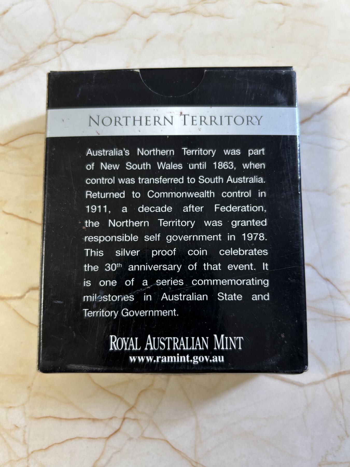 第181期拍卖 澳大利亚2008年北领地地图30周年36.31克纪念银币，999银，发行12500枚