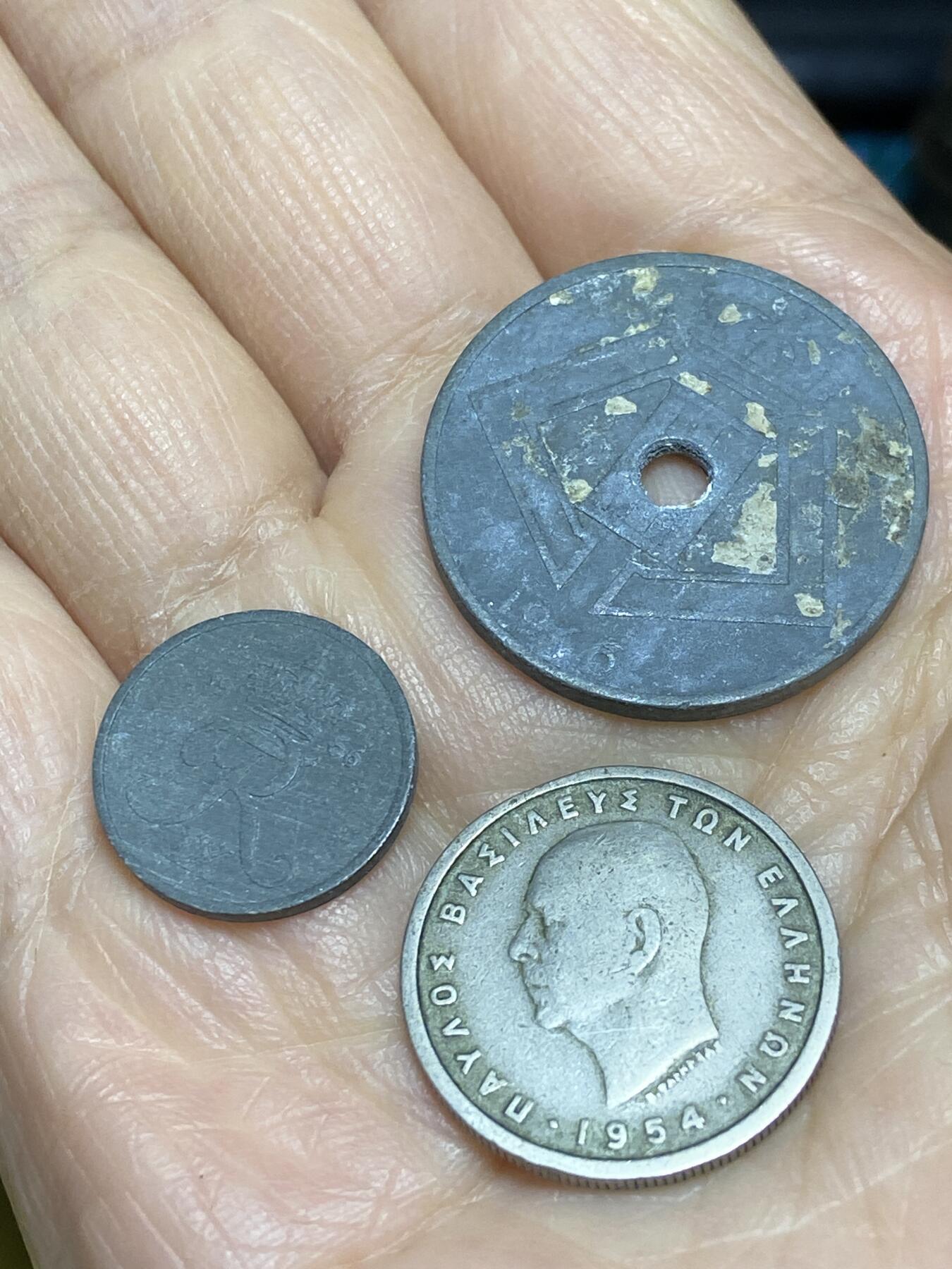 2025年第一百二十二场(总第一百四十八场）外国好品散币(免佣金)