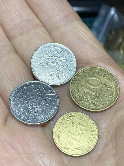 2025年第一百二十二场(总第一百四十八场）外国好品散币(免佣金) - 法国🇫🇷4枚：1971年1986年1/2法郎，1963年10生丁，1980年5生丁