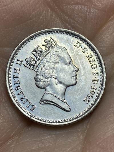 2025年第一百二十三场(总第一百四十九场）外国好品散币(免佣金) 英国🇬🇧1992年5便士(伊丽莎白二世中年高冠)