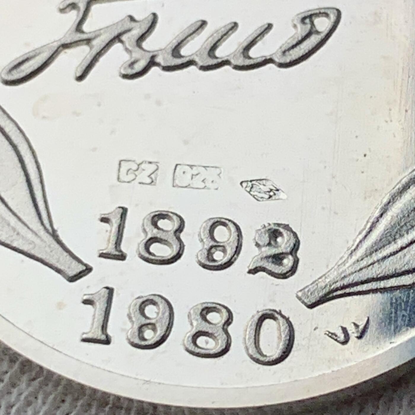 掌中浮雕-藏着的欧洲第040场 原盒1980年铁托签名纪念银章（925），27mm，10g，