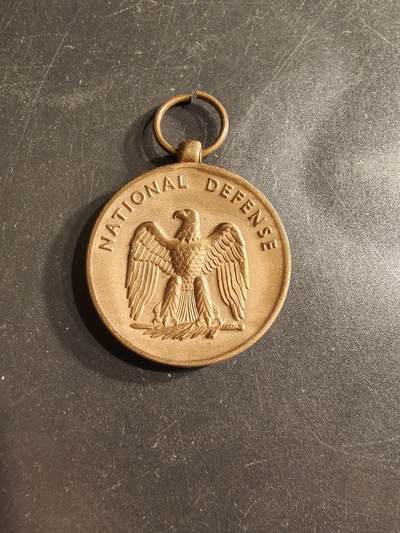 老王徽章第161期 - 美国国防服役奖章    无绶带