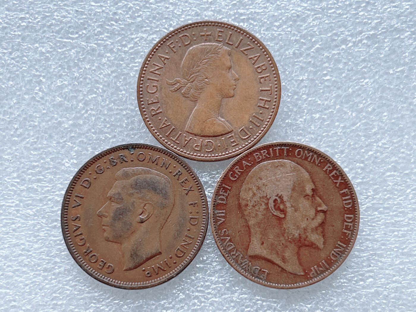 第一海外回流一元起拍收藏 散集专场  第261期 英国1便士铜币3枚 大不列颠英国女神 三个版本
