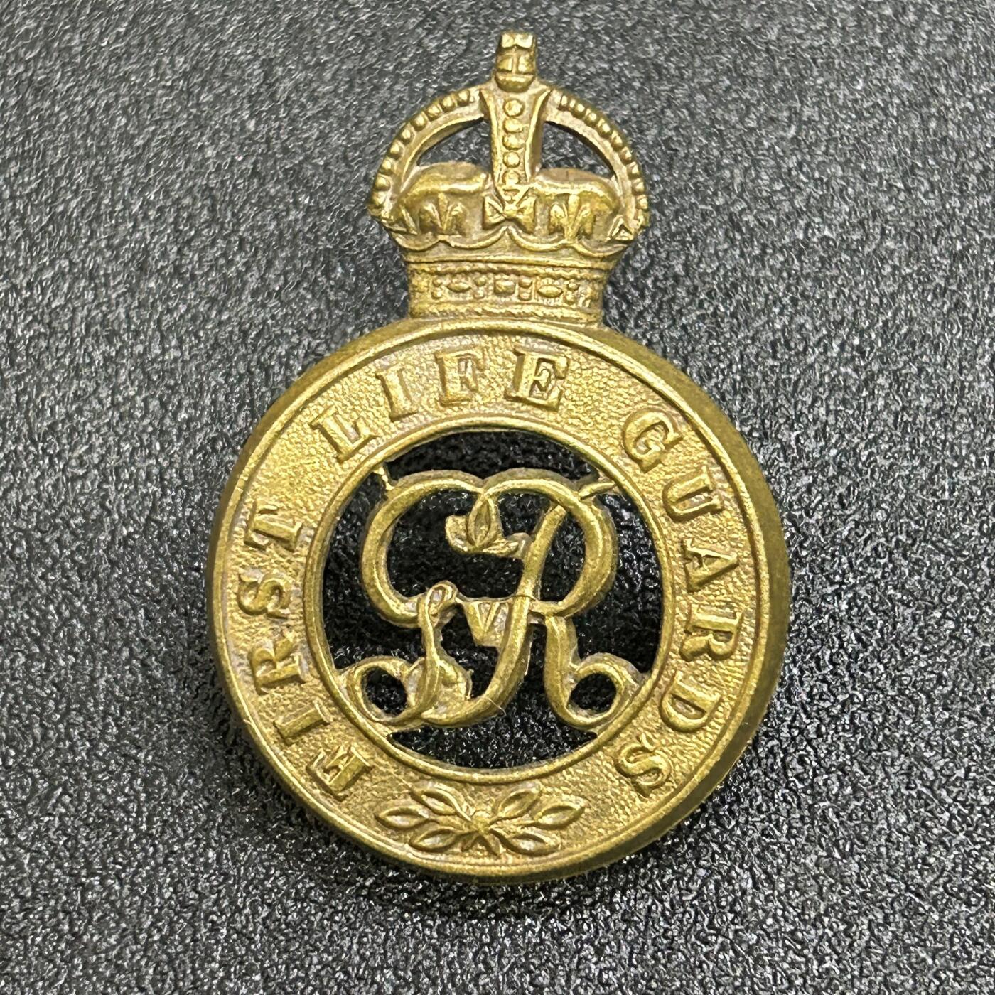 西秦中古拍卖第六十四期 英国二战皇家陆军骑兵卫队帽徽