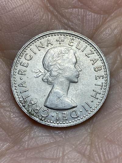 2025年第一百二十三场(总第一百四十九场）外国好品散币(免佣金) 英国🇬🇧1967年6便士(伊丽莎白二世青年桂冠第二版)