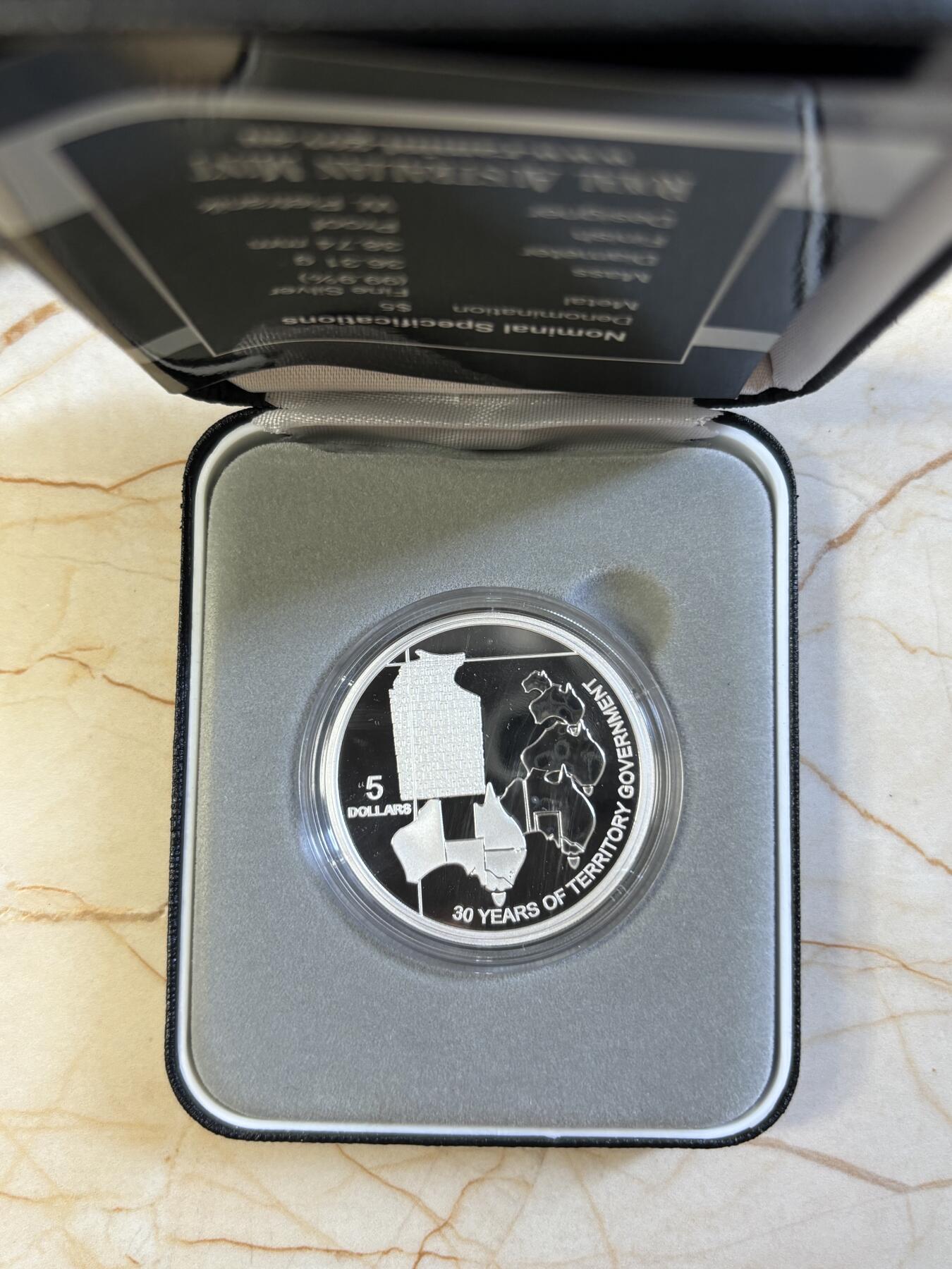 第181期拍卖 澳大利亚2008年北领地地图30周年36.31克纪念银币，999银，发行12500枚