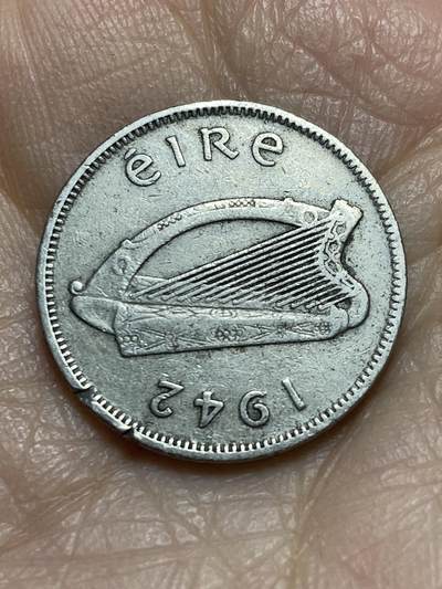 2025年第一百二十三场(总第一百四十九场）外国好品散币(免佣金) 爱尔兰🇮🇪1942年6便士(共和国时期第一套第二版)