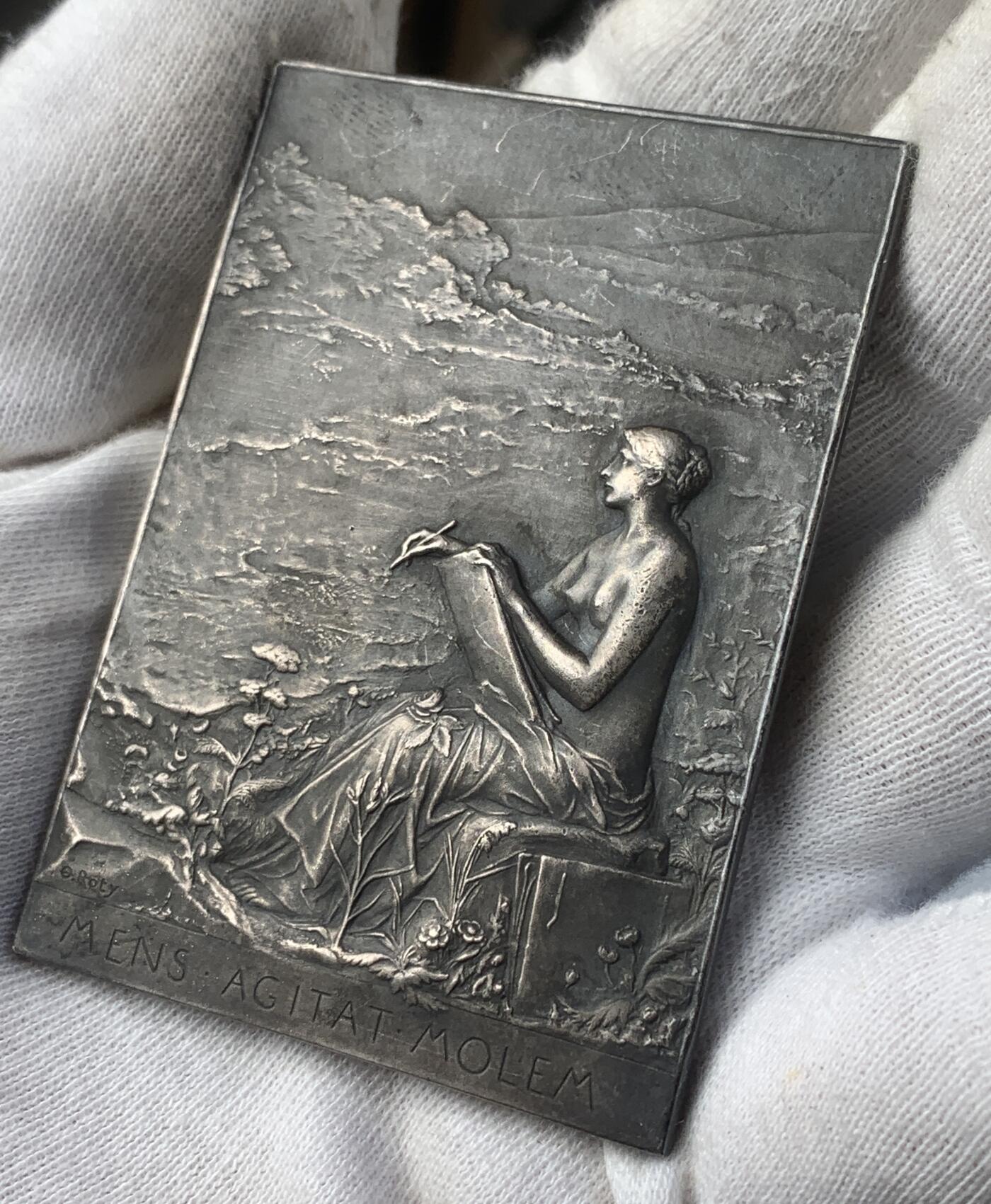 掌中浮雕-藏着的欧洲第040场 1880年法国装饰艺术联盟纪念镀银铜章  ，67 X 47mm，章牌大师奥斯卡.罗蒂Oscar Roty（1846-1911）作品