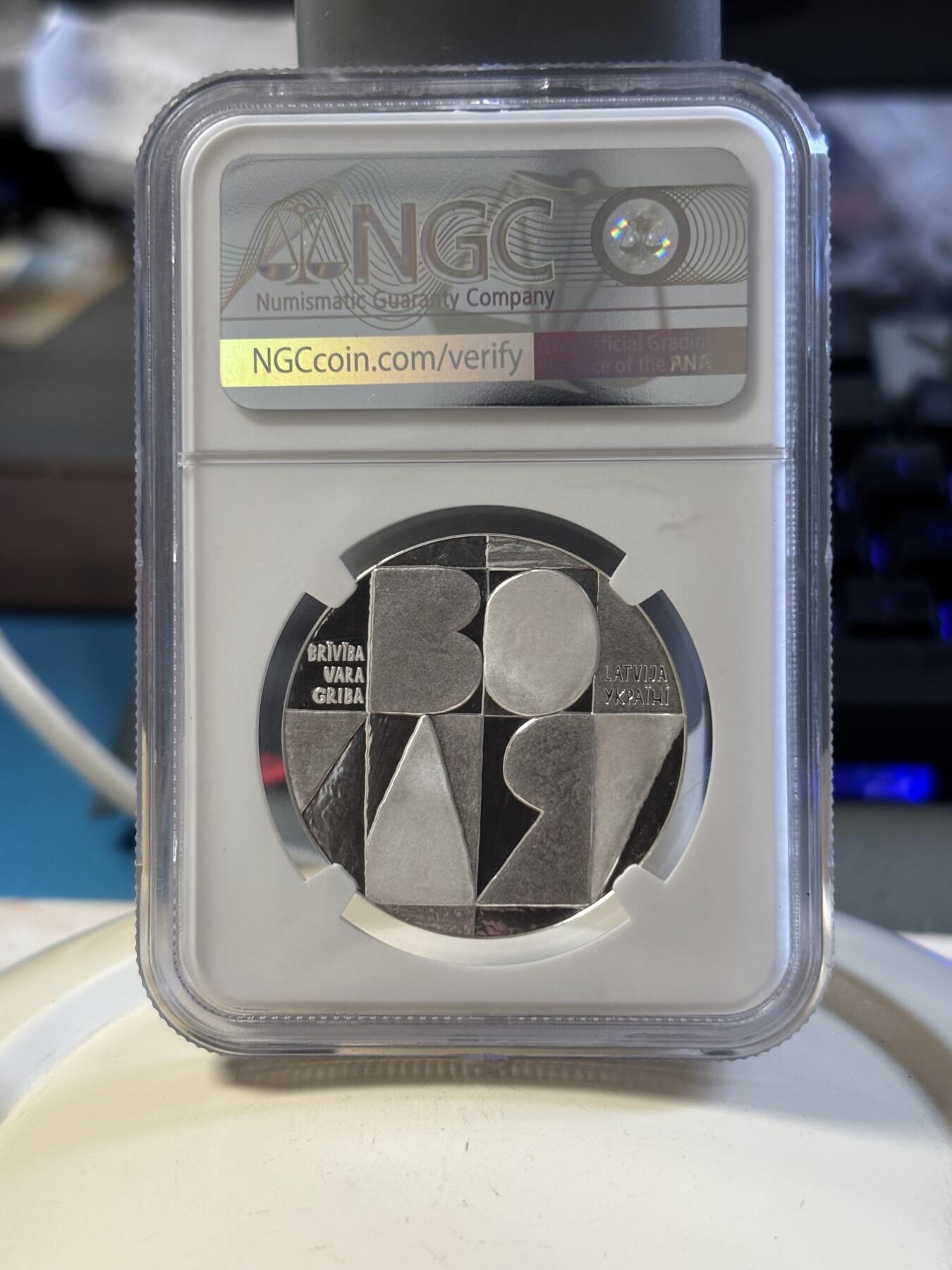 第181期拍卖 拉脱维亚2022年为了自由精制纪念银币NGC-PF70，999银，22克，发行8000枚