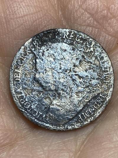 2025年第一百二十三场(总第一百四十九场）外国好品散币(免佣金) 月球表面–英国🇬🇧1895年3便士银币，重2.48克(维多利亚女王老年披纱)