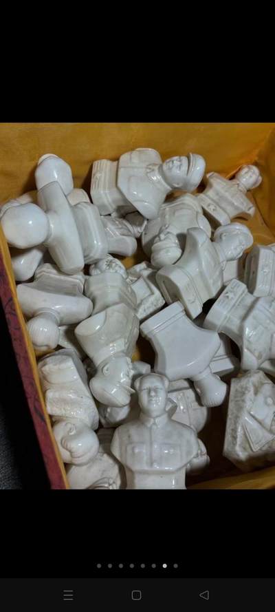 伟人瓷塑像27个，完好无损 - 伟人瓷塑像27个，完好无损