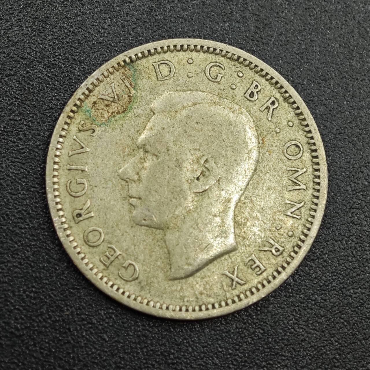 【淘币小摊】实时拍第七百八十八拍   散币小银币场   满百包邮可预留二周 每周一统一发货   英国1946年乔治六世6便士银币