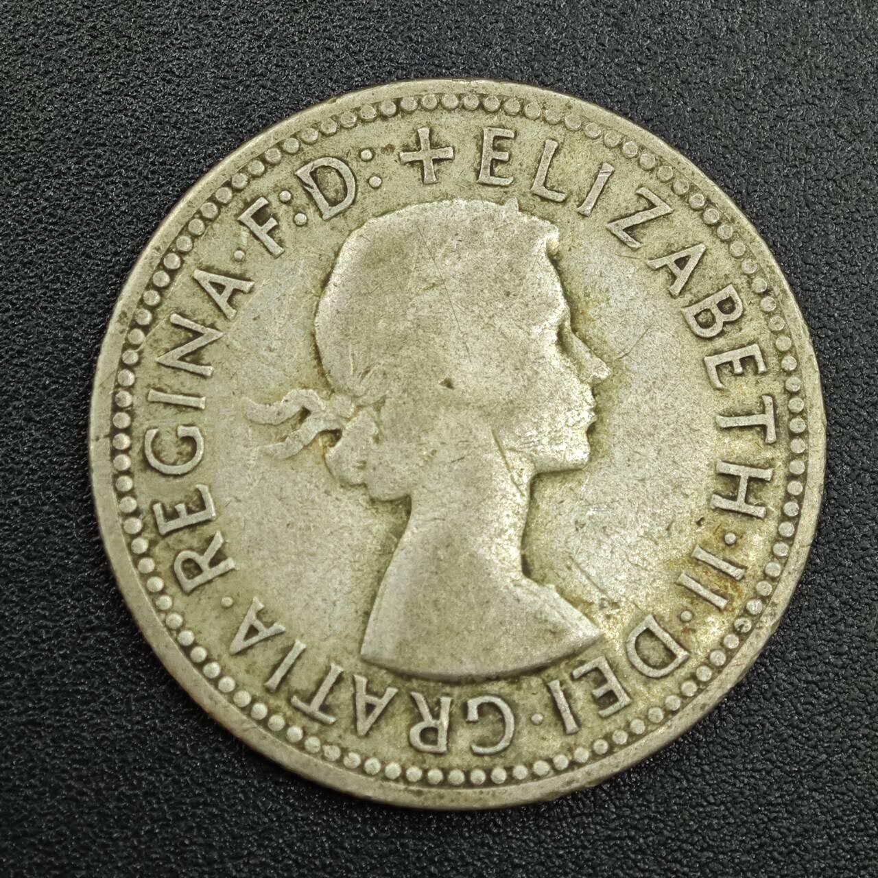 【淘币小摊】实时拍第七百八十八拍   散币小银币场   满百包邮可预留二周 每周一统一发货   澳大利亚1958年伊丽莎白二世一先令银币