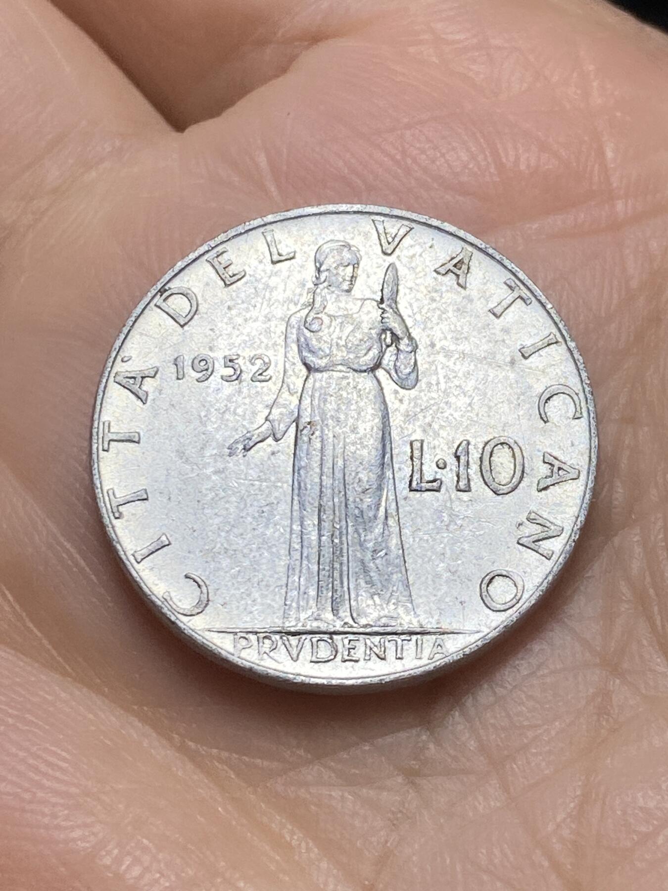 2025年第一百二十二场(总第一百四十八场）外国好品散币(免佣金) 少见–梵蒂冈🇻🇦1952年10里拉