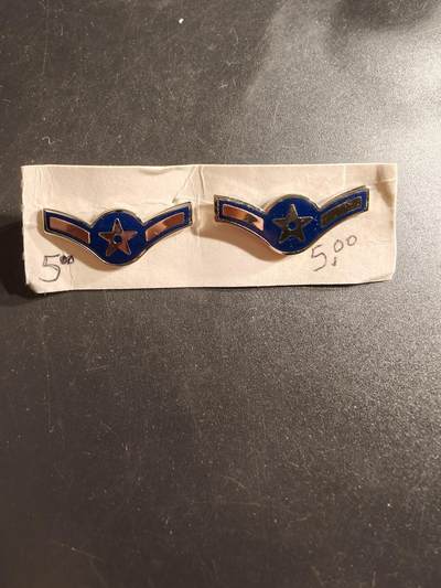 老王徽章第161期 - 美国空军下士金属军衔一组