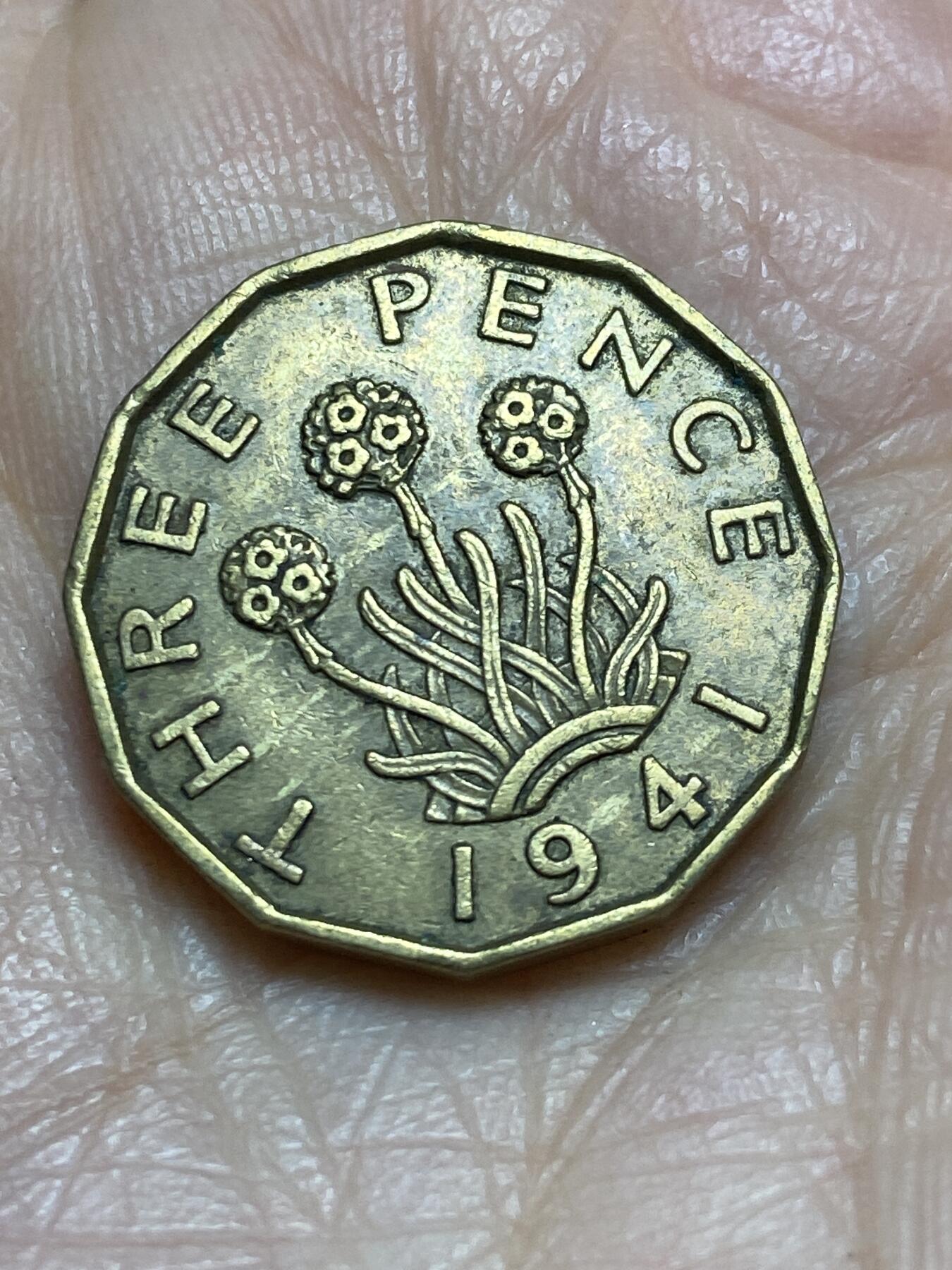 2025年第一百二十三场(总第一百四十九场）外国好品散币(免佣金) 英国🇬🇧1941年3便士(乔治六世第一版)