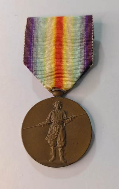 东亚勋章徽章主题拍卖1 - 日本一战战捷纪念章 