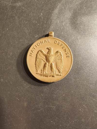 老王徽章第161期 - 美国国防服役奖章    无绶带